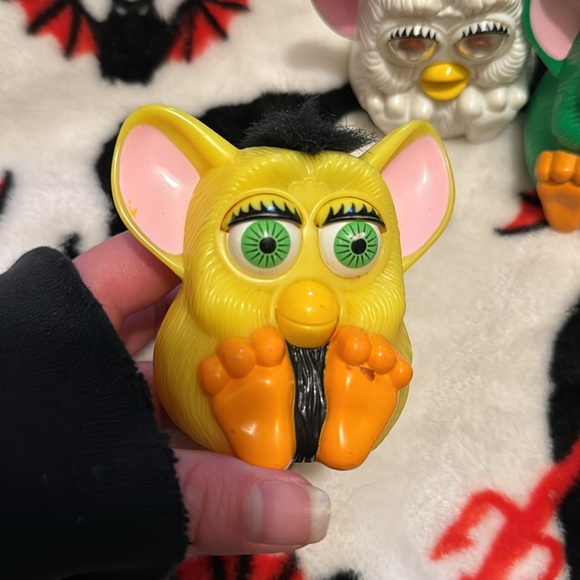 Vintage McDonalds Furbys - Picture 2 of 5